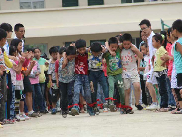 728V|̌WԺСٟɽ^(q)W֧СWek\ӕmȻزδ޽꠆TŬͺӂƴ\ӕAMYD麢ӂڱِЈFYf(xi)