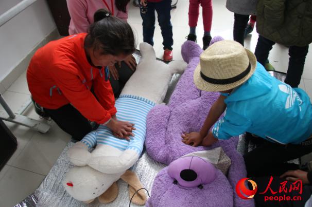 V|t(y)ƴW(xu)ůL(fng)Ї(gu)־Ը(w)(du)Ĵʡݿhl(xing)ʹ_(ki)չ־Ը(w)̺ӂƌW(xu)\(yn)(dng)p\(yn)(dng)pᘌ(du)\(yn)(dng)Ҋ(jin)܂rڼԾȼܡD麢ӂòż(x)ķΏ(f)KȼȼF(tun)(du)ṩ