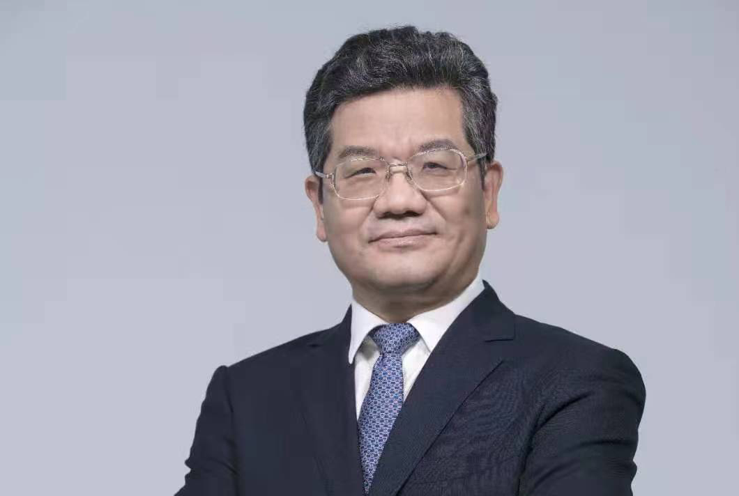 全國政協(xié)委員、中國稅務(wù)學(xué)會副會長 張連起